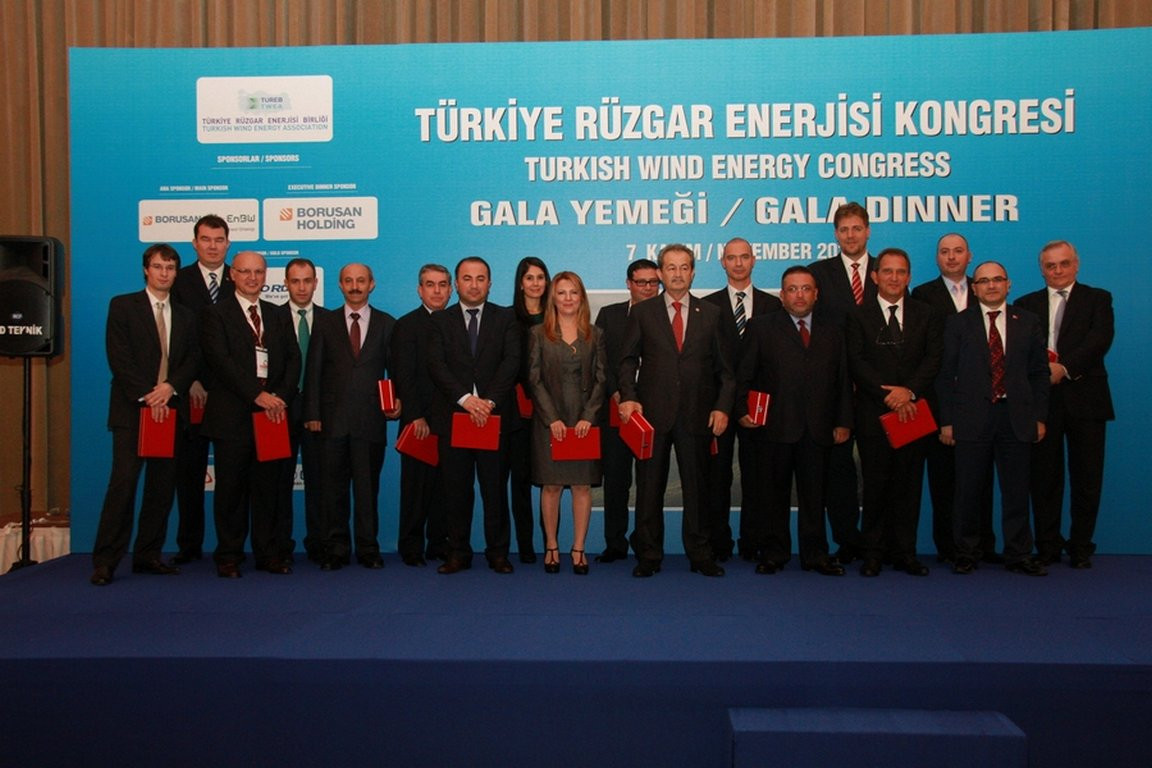 TÜREK 2012