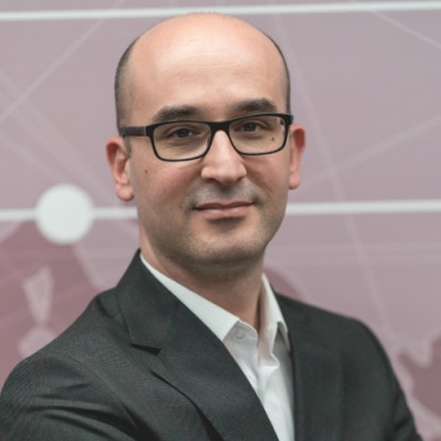 Hakan ÖZ