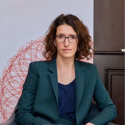 Claire NICOLAS